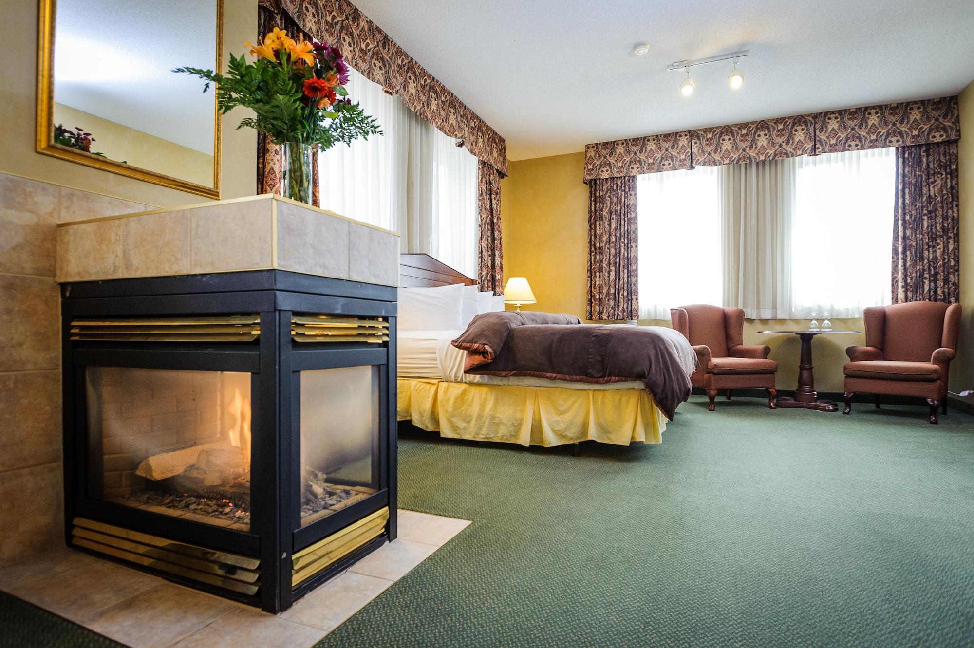& Hotel