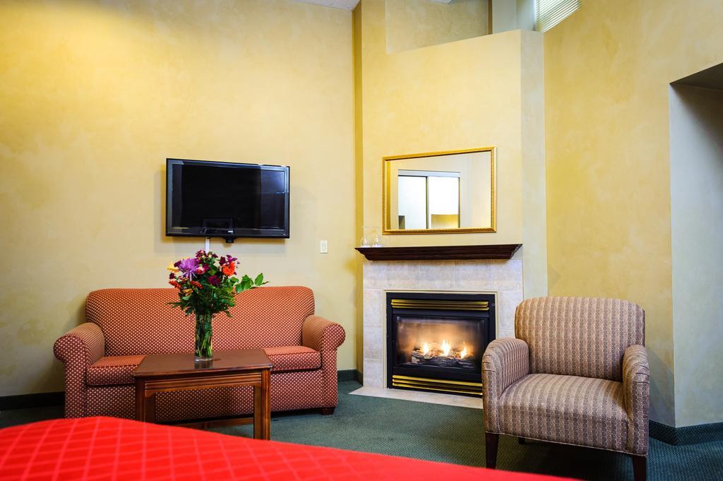 & Hotel 3*